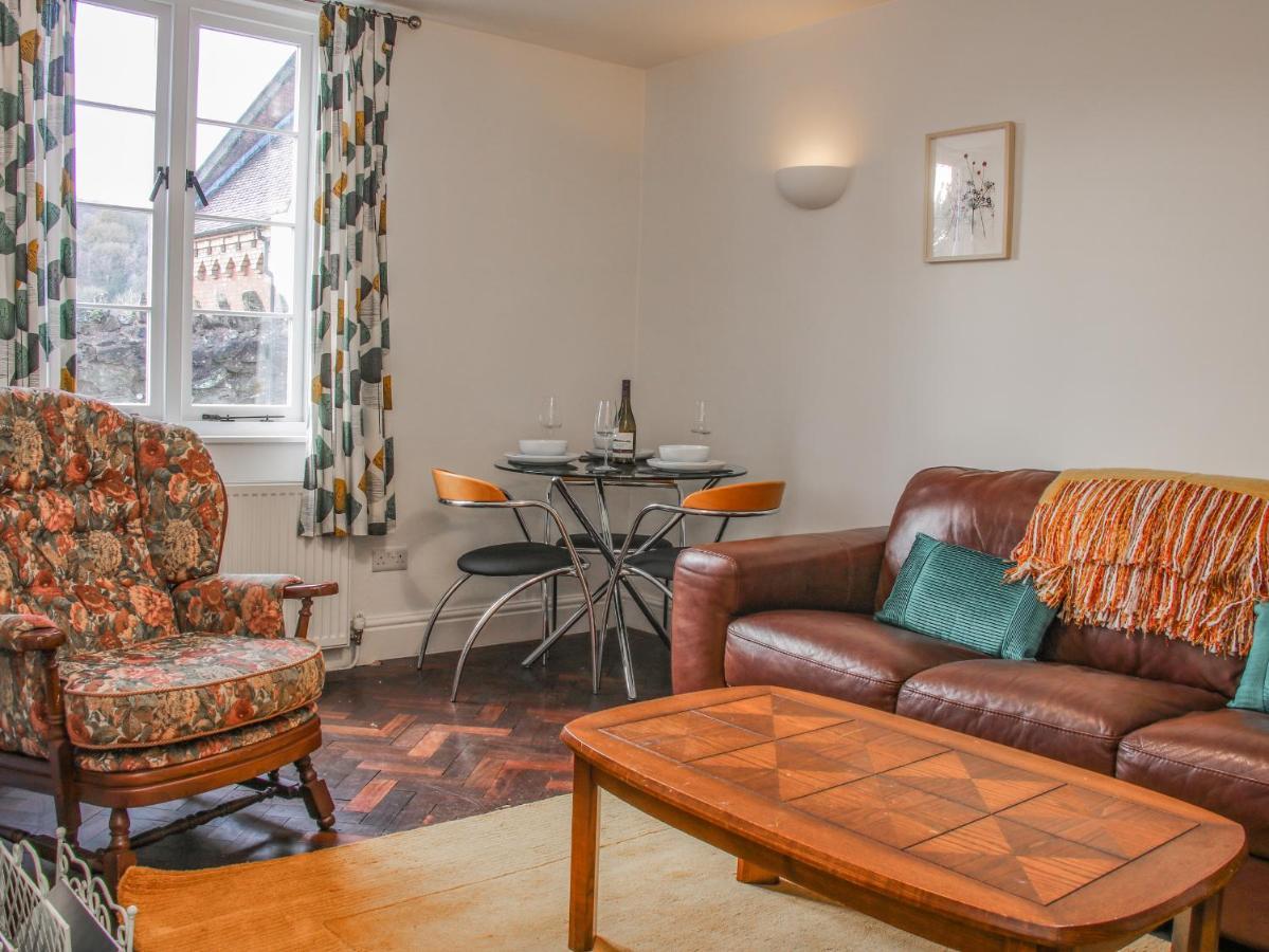 32 Church Hill Telford Bagian luar foto