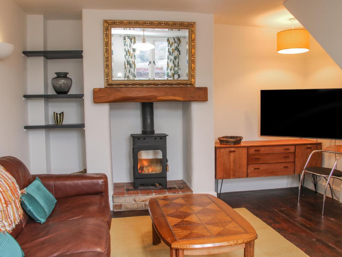 32 Church Hill Telford Bagian luar foto